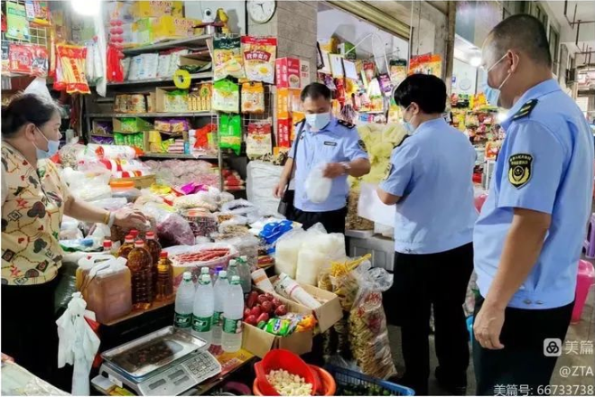 屯昌县市场监管局开展国庆节前食品安全快检工作