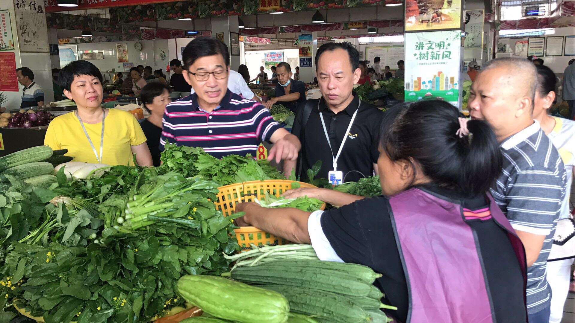 海口紧盯农贸市场监督检查，打好“巩文”复牌保牌攻坚战