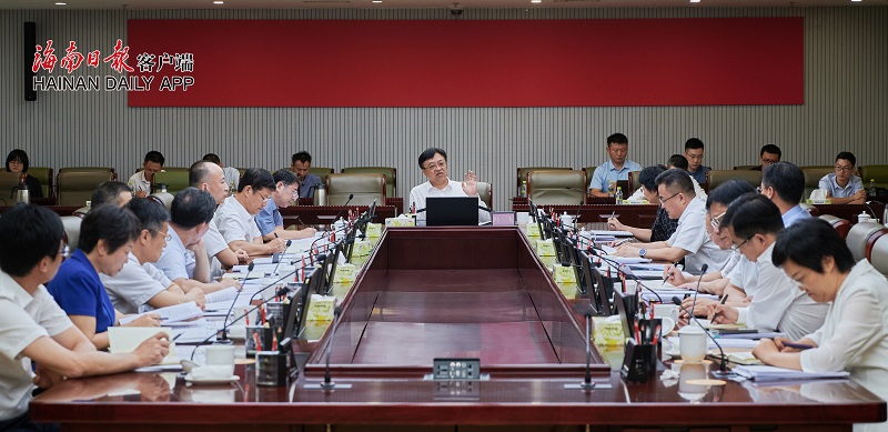 冯飞：加快推进放宽市场准入重点工作