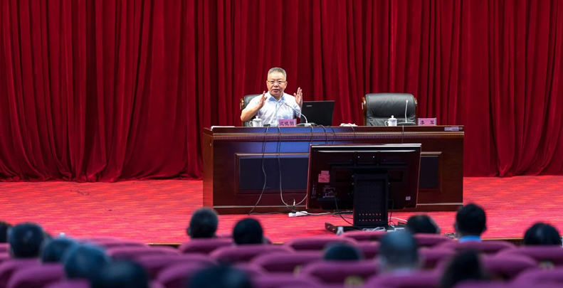 深入学习贯彻习近平总书记“七一”重要讲话精神 高质量高标准建设海南自由贸易港
