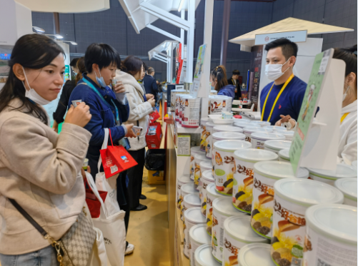 “进博会参展商是块金字招牌”