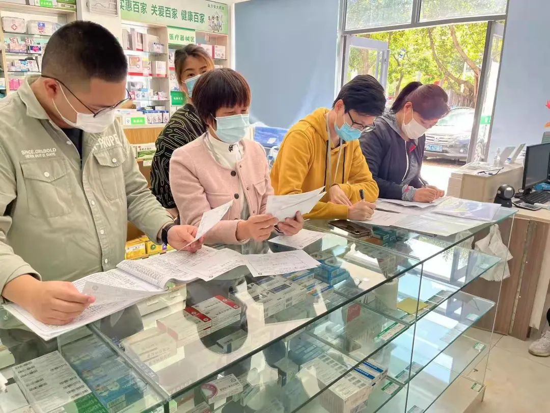 停业整顿+曝光！海口市场监管秀英分局开展零售药店明察暗访