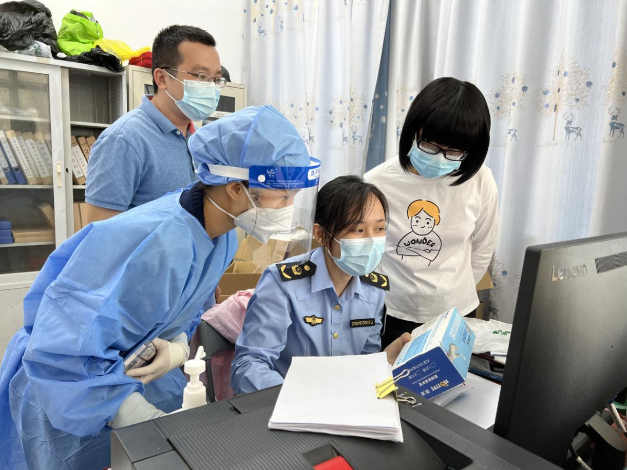 保亭县市场监管局积极推进“两品一械”不良反应监测工作