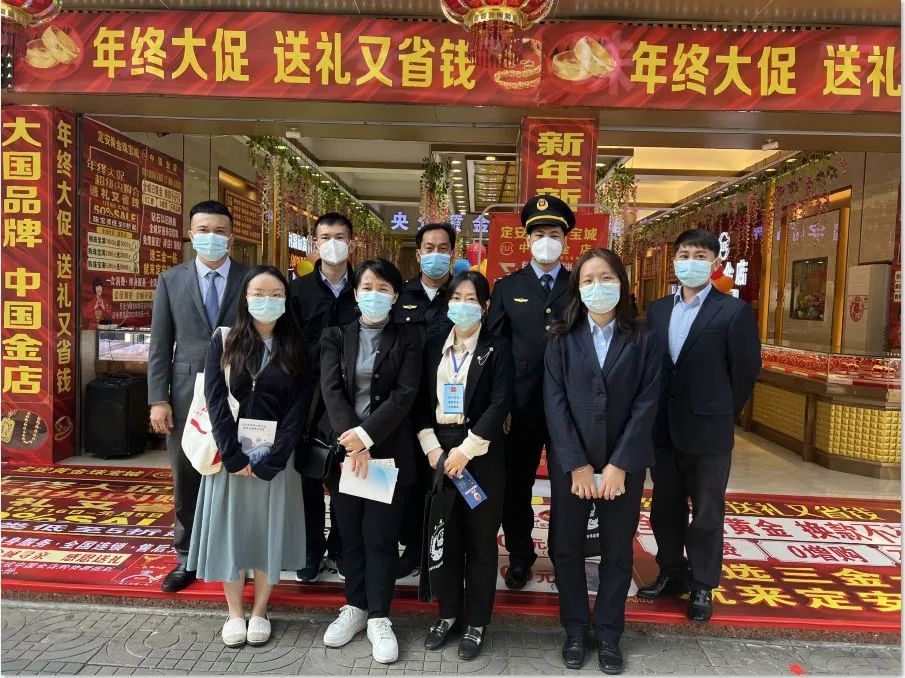 冬日中的暖阳！定安县市场监管局“送政策，进商圈”活动纪实