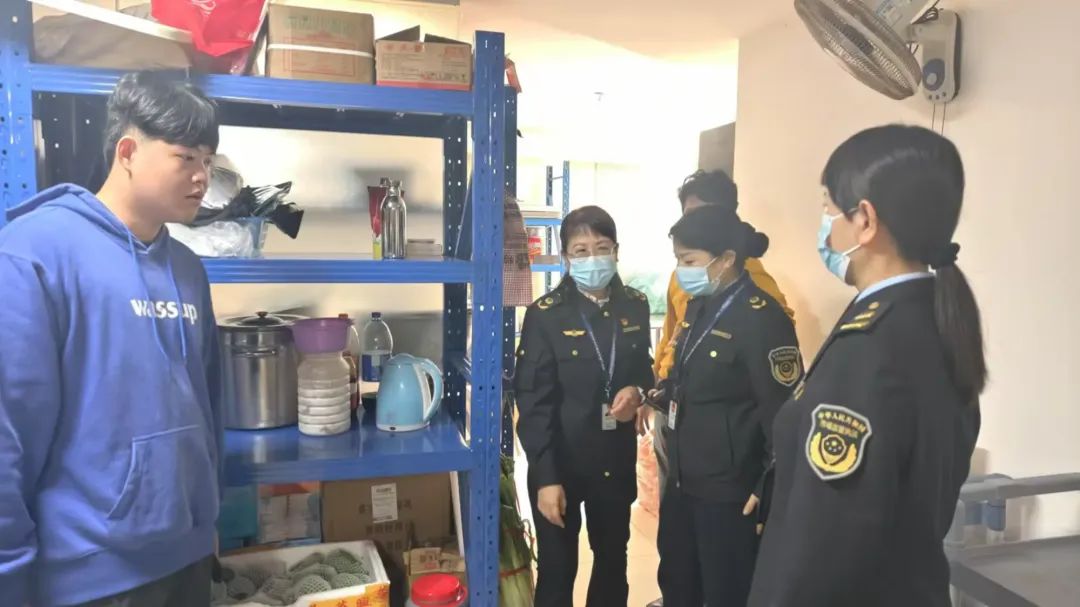 三亚多部门联合行动，为老年公寓食品安全 “把脉”