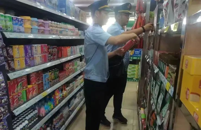 三亚市市场监管局育才分局 | 开展茶叶过度包装专项排查 规范市场促绿色消费