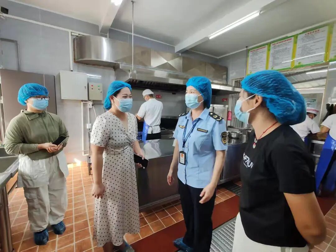 护航校园及外卖食品安全！三亚市市场监管局开展专项检查